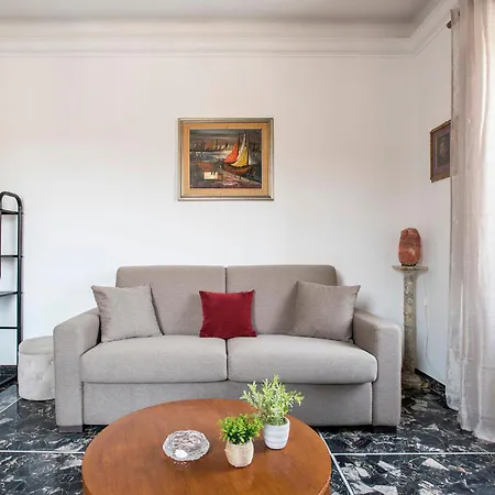 Paramount Gasthuis 5*