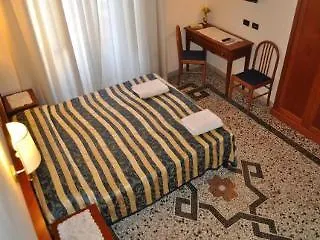 Paramount 5* Rome